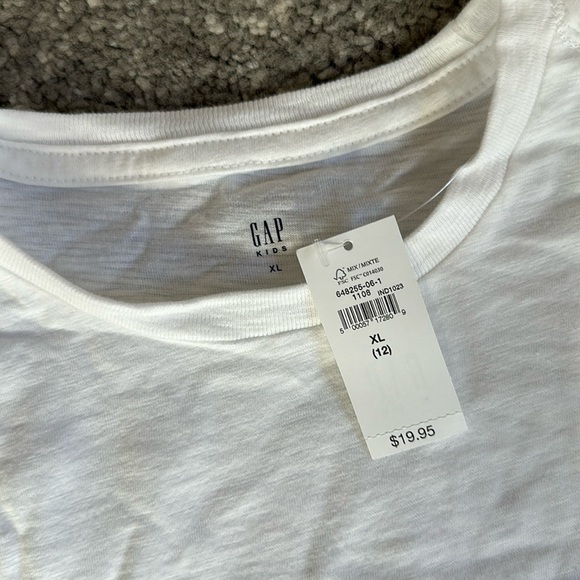 Gap Kid’s long sleeve white shirt XL - Picture 2 of 4